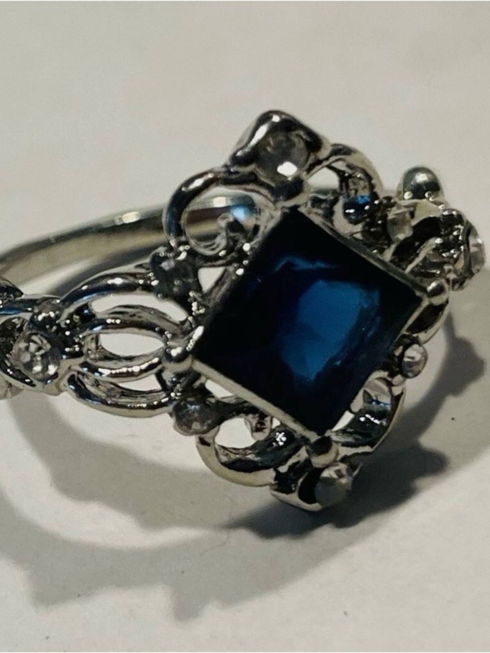 Vintage Filigree Silver Ring w/Blue Sapphire Crystal NWOT
